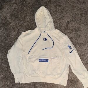 Nike Cream Hoodie with Dallas Mavericks Logo